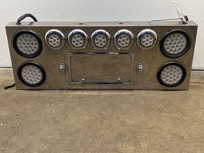 Used Peterbilt 379 Rear Light Panel