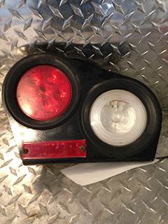 Used Peterbilt 579 RH Rear Light