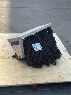 Used Freightliner Cascadia 126 Tire Chain Rack