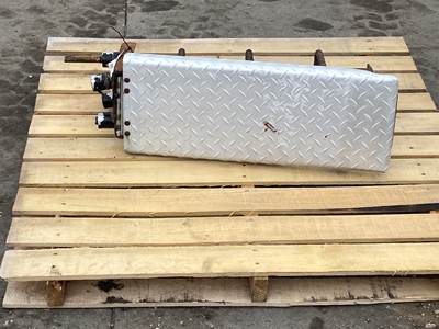 Used Freightliner Century Class 120 Chain Rack