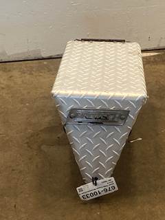 2018 Used Kenworth T680 Frame Mounted Chain Holder For Sale | Dorr, MI ...
