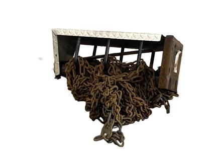 Used Kenworth T880 Tire Chain Rack