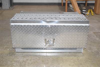 New Freightliner Locking Tool Box w/Steps