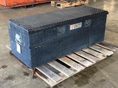 Used Freightliner Cascadia 126 Tool Box