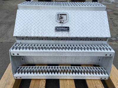 Used Freightliner Columbia Tool Box