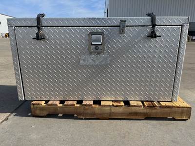 Used Freightliner Columbia Tool Box