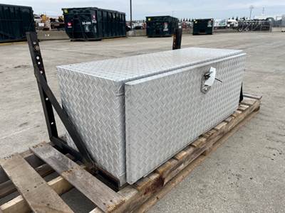 Used Kenworth T300 Tool Box