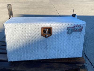 Used Kenworth T800 Tool Box, Frame Mounted