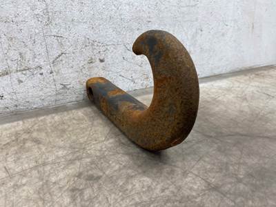 Used International 9200i Tow Hook