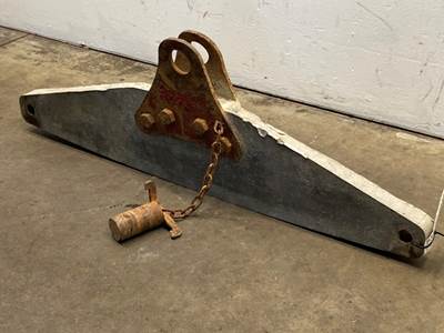 Used Kenworth T800 Front Tow Hitch