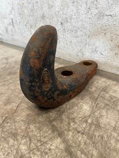 Used Paccar/Holland RH Tow Hook