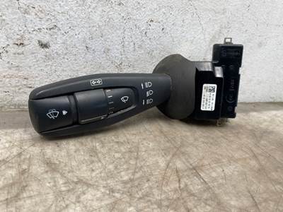 Used Freightliner Turn/Wiper Switch