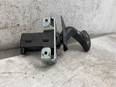 Used Freightliner Cascadia 125 Shift Selector