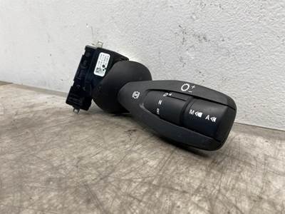 Used Freightliner Cascadia 126 Shifter