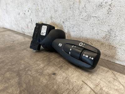 Used Freightliner Cascadia 126 Shift Selector