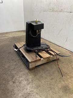 Used Peterbilt 388 Shifter/Gear Selector