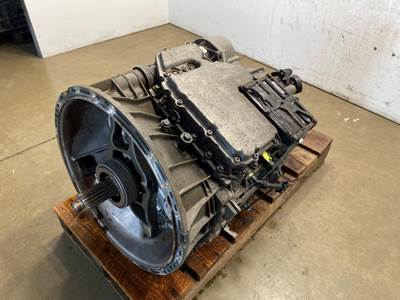 Used Eaton EEO17F112C Transmission
