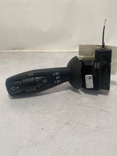 Used Freightliner Cascadia 126 Turn Signal Switch