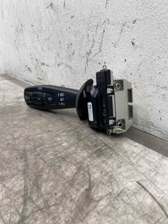 Used Freightliner Cascadia 126 Turn/Wiper Switch