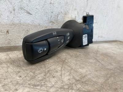 Used Freightliner Cascadia 126 Turn Signal/Wiper Switch