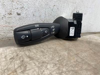 Used Freightliner Cascadia 126 Turn Signal/Wiper Switch