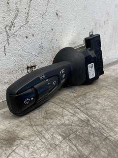Used Freightliner Cascadia Turn Signal/Wiper Switch