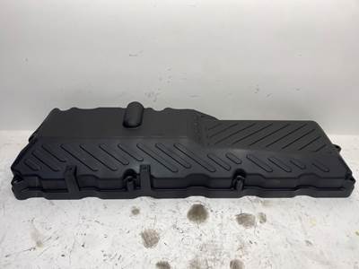 Used International Maxxforce DT Valve Cover
