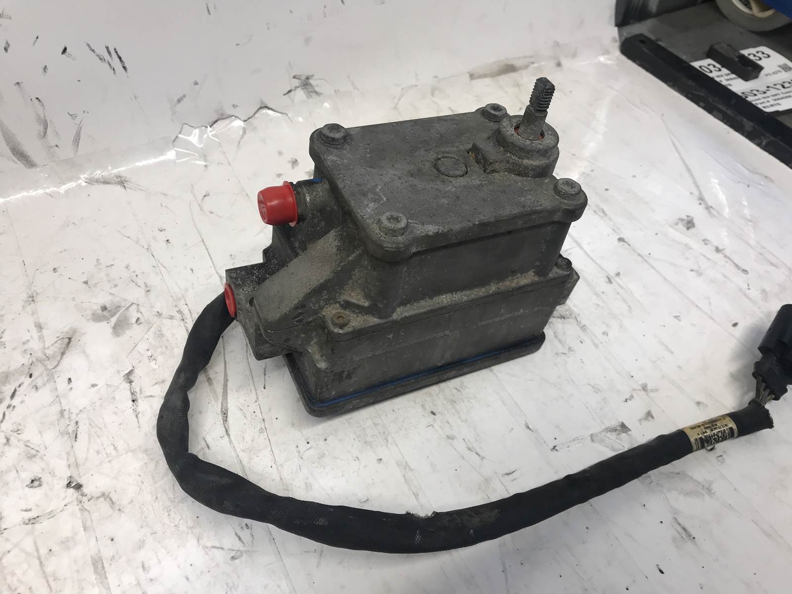 2010 Used Detroit Diesel DD15 EGR Valve Actuator For Sale Dorr, MI