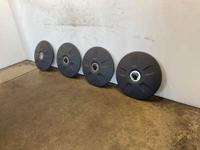 Used Freightliner Cascadia 126 Set, Wheel Covers (4)