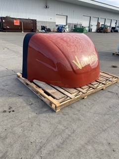 Used Freightliner Cascadia 126 Cab Wind Deflector