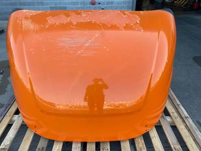 Used Freightliner Cascadia Cab Wind Deflector