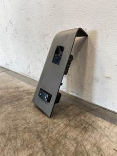 Used Ford F550 RH Power Window Switch