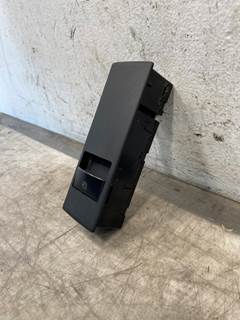 Used Freightliner Cascadia 126 RH Door Switch