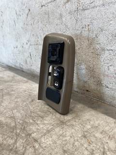 Used Peterbilt 587 LH Power Window Switch