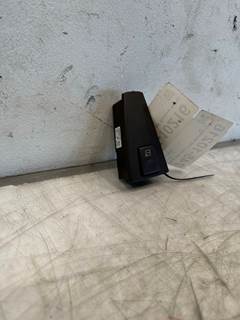 Used Volvo VNL Gen 2 RH Window Switch