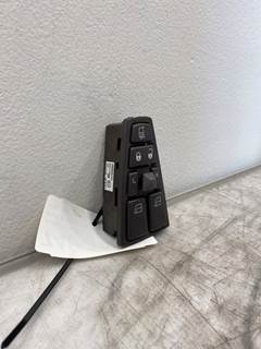 Used Volvo VNL Gen 2 LH Window Switch