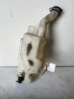 Used International Durastar 4300 Washer Reservoir w/ Fluid Pump, Cap