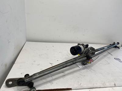 Used Freightliner Cascadia Wiper Transmission