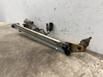 Used Mack CH612 Wiper Assembly