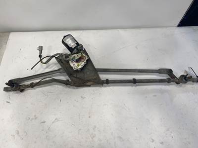 Used Volvo VNR Wiper Transmission