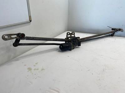Used Freightliner Cascadia Wiper Transmission