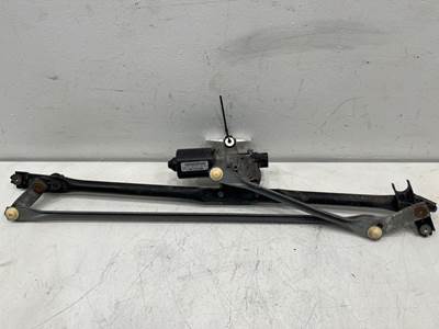 Used GMC C7500 Wiper Transmission