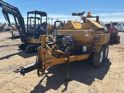 BearCat BK400D Towable Crack Sealer