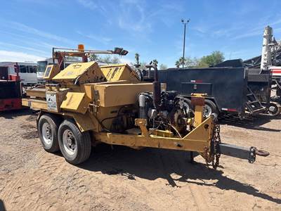 BearCat BK400D Towable Crack Sealer