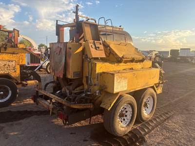 BearCat BK400D Towable Crack Sealer