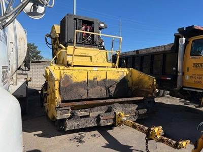 BOMAG MS4 Asphalt Paver