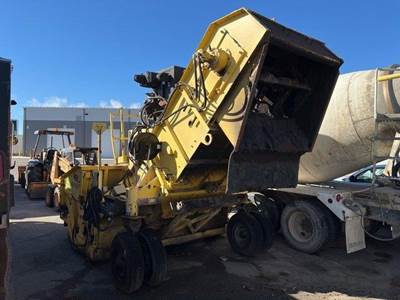 BOMAG MS4 Asphalt Paver