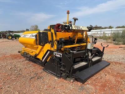 LeeBoy 8515B Asphalt Paver