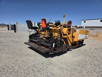 LeeBoy 8515R Asphalt Paver