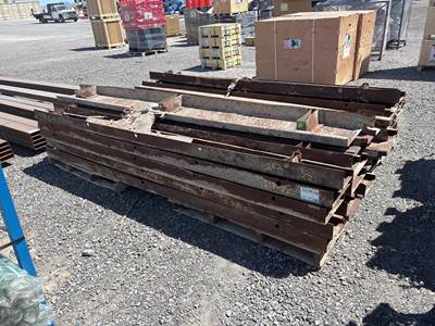 Quantity (20) Curb and Gutter Concrete Forms 10 in x 10 ft (Approx. 200 ft)